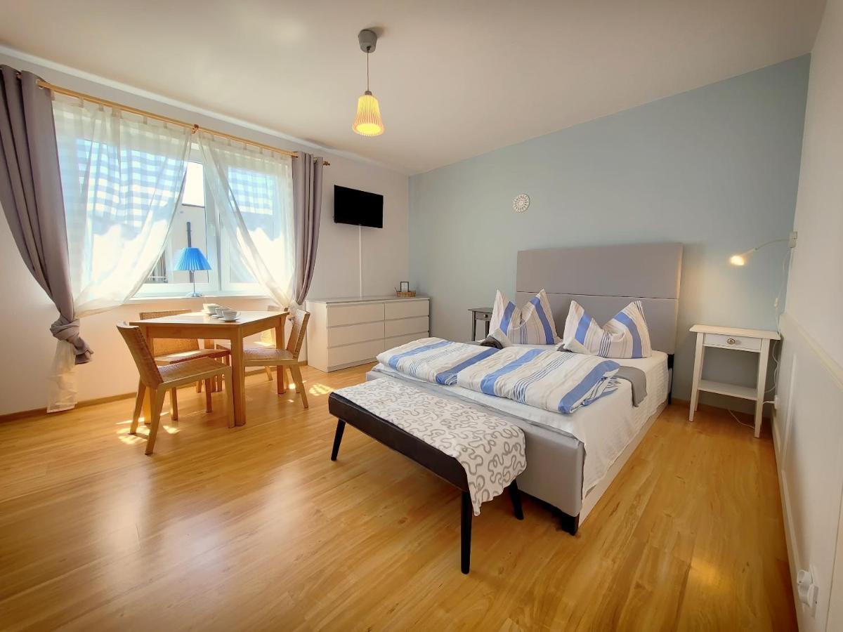 Iwona Pokoje Apartamenty Karwia Exterior photo